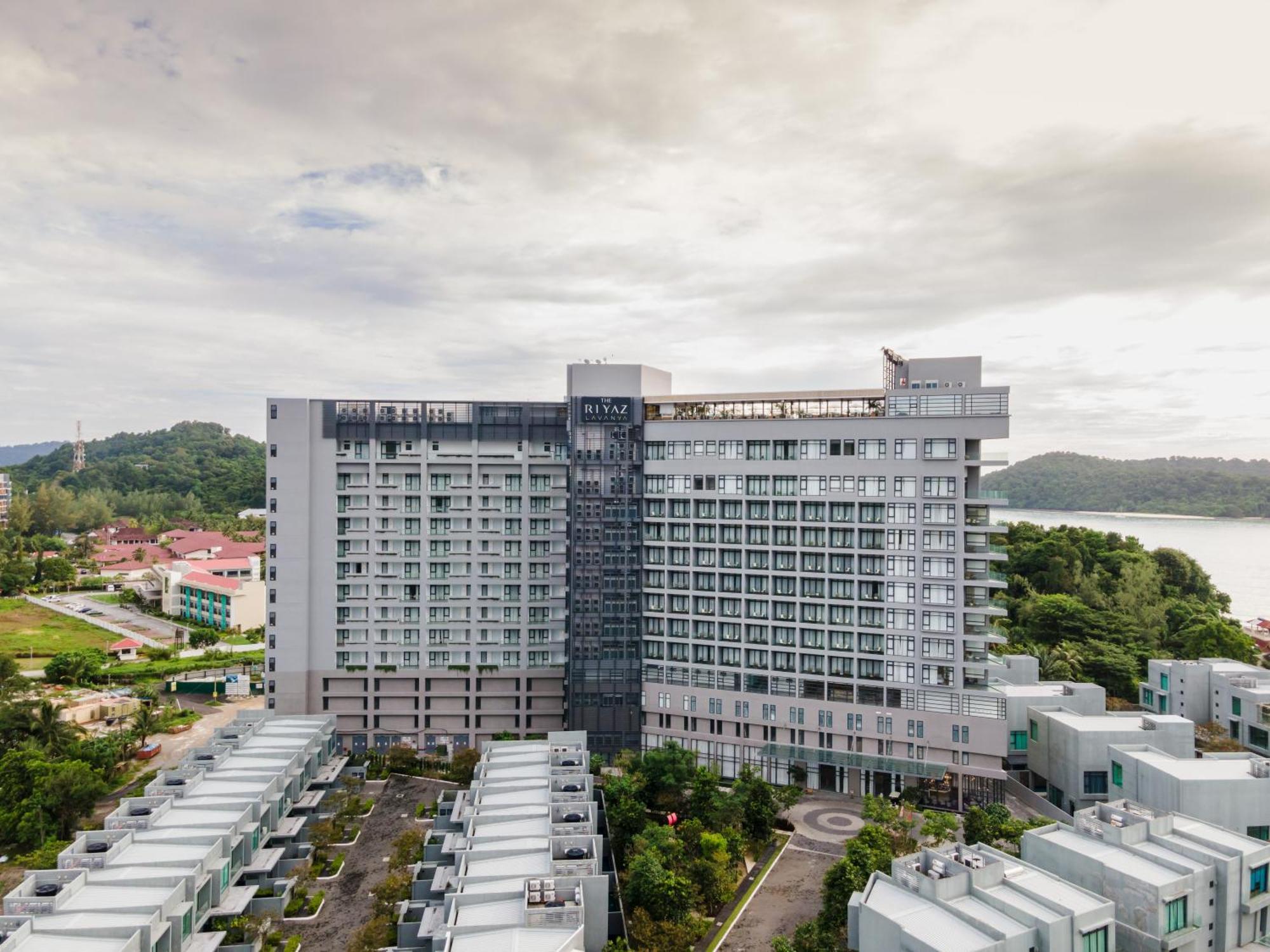 The Riyaz Lavanya Langkawi Пантай-Сенанг Экстерьер фото The University of Nottingham Malaysia Campus